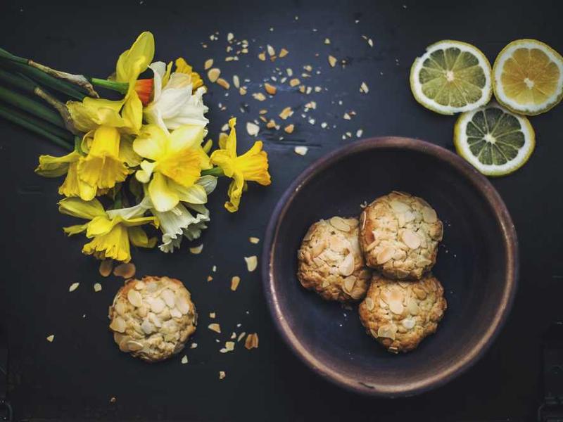 Väga Tugevad Juuksed Eesmärk! Õhuke Injektio võtab Juukse Kadmusse Tagasi.