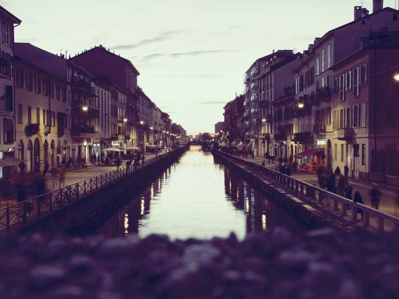 USA ja Euroopa patendi teenistused plaanivad jõuda vastu, pärast vabandusteta uuringute edusamme: kosmeetikaharid võimaldavad naiste tüvede kaotuse ennetamine.